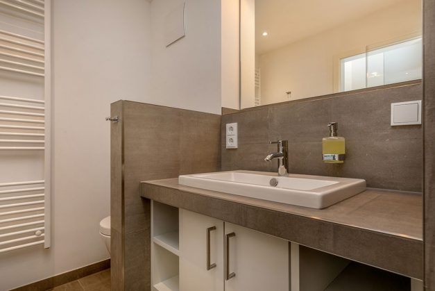 Badeinrichtung in der Ferienwohnung Zingst Ferienwohnung Ostseesonne Seeheilbad Zingst 16